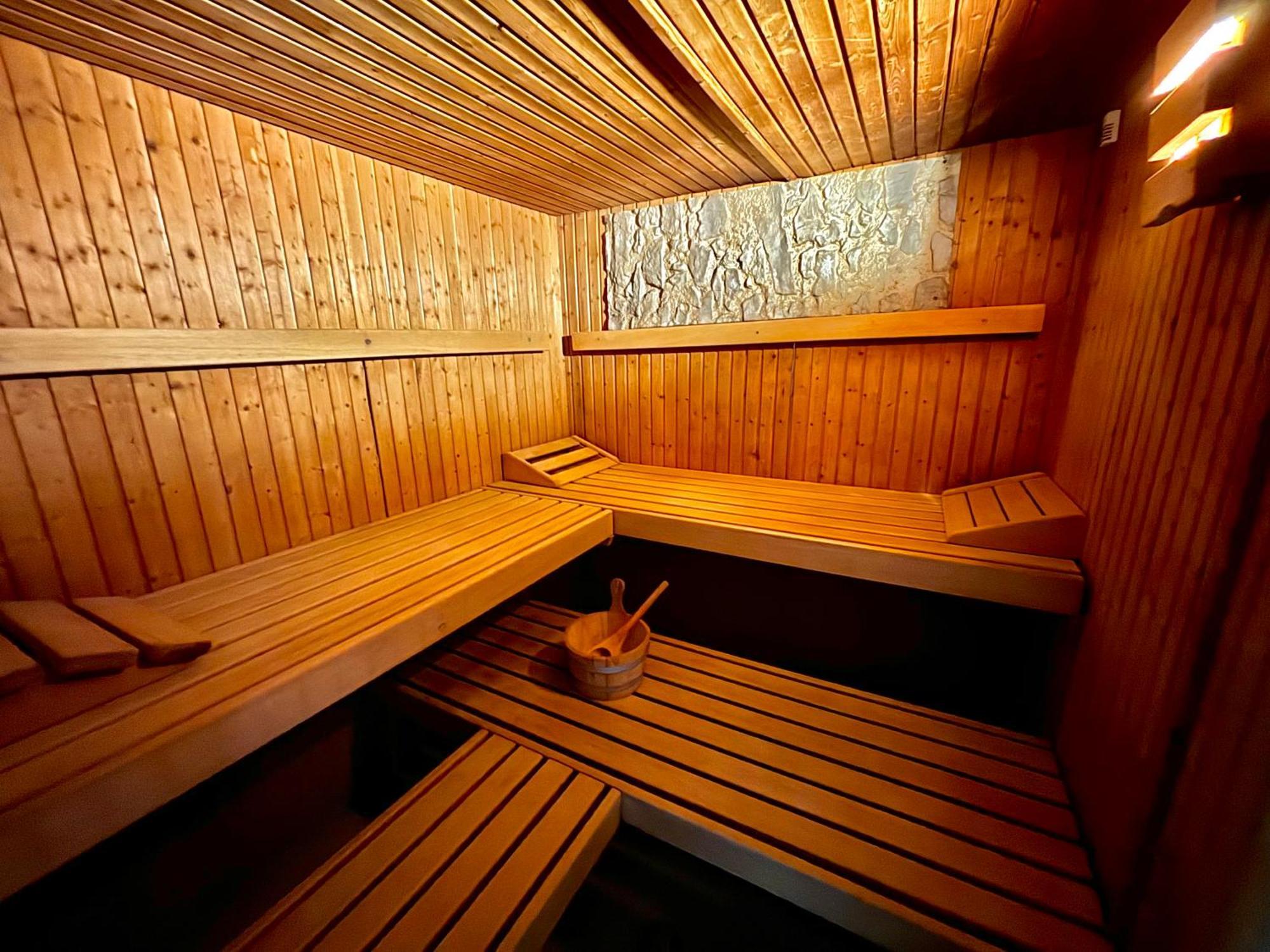 Hotel Fortuna Banja Luka Luaran gambar