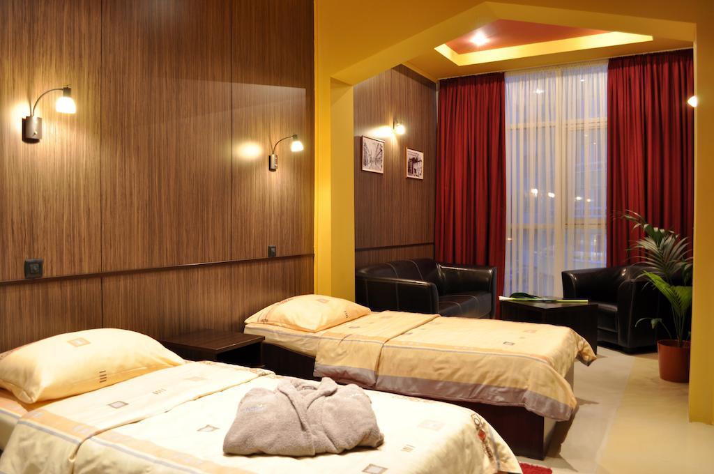 Hotel Fortuna Banja Luka Luaran gambar