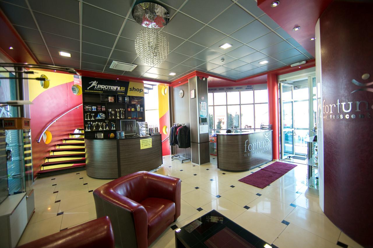 Hotel Fortuna Banja Luka Luaran gambar
