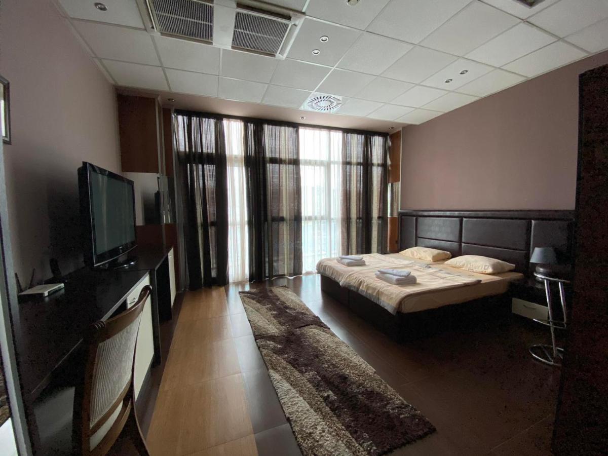 Hotel Fortuna Banja Luka Luaran gambar